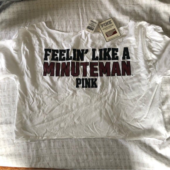 PINK VS UMASS TAILGATE SHIRT NWT - Picture 2 of 4